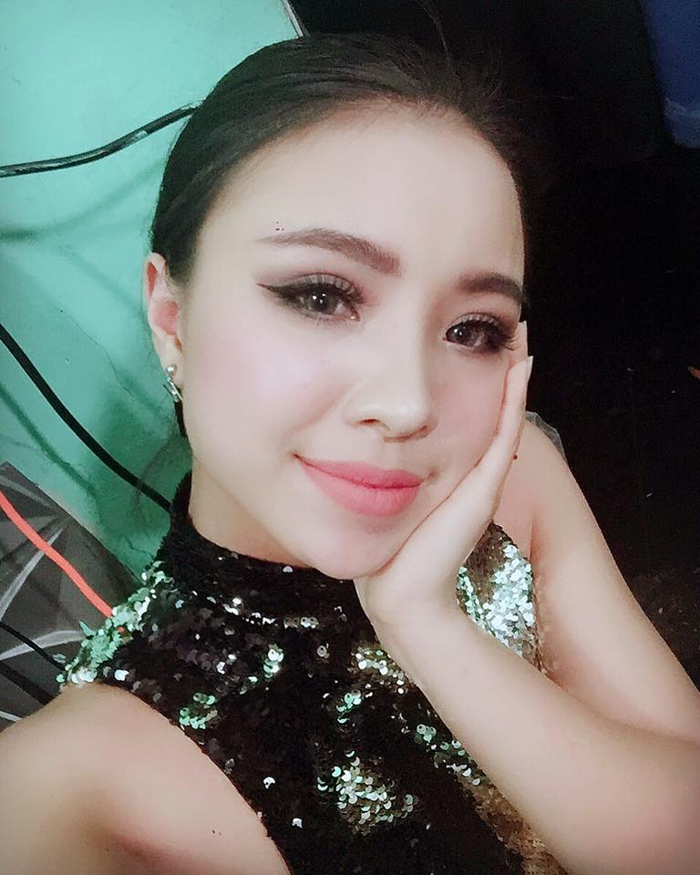 fan-mexico-cuong-nhiet-cung-nang-lien-tit-chat-lu-phong-cach (7)