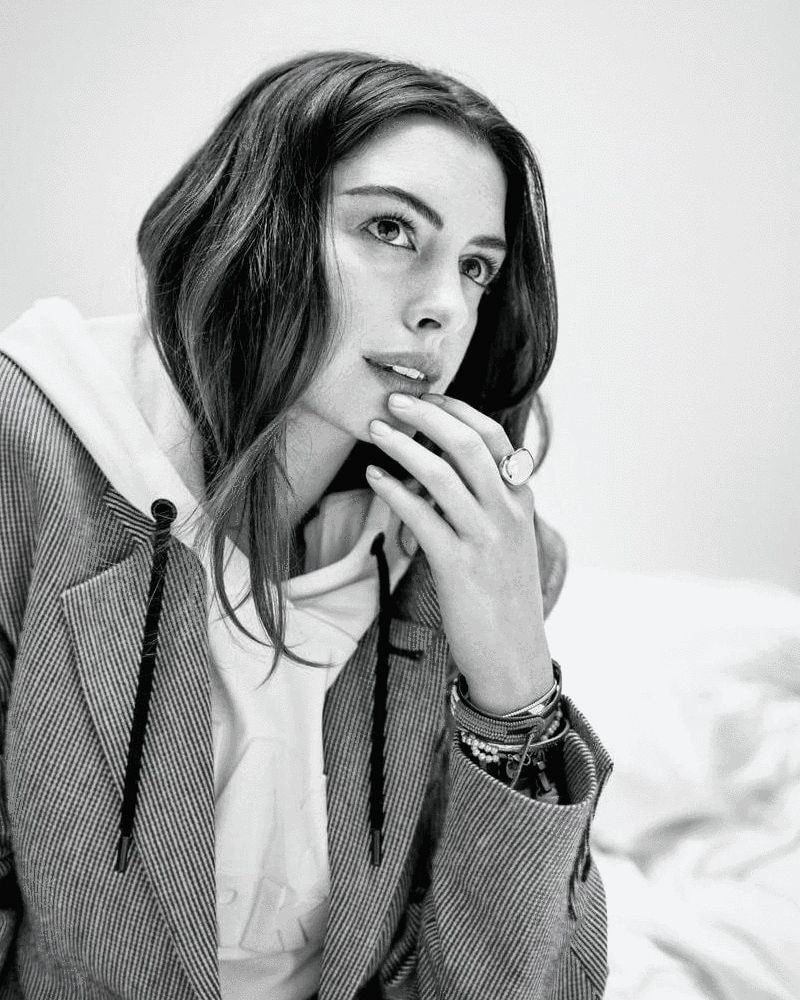 ghen-ty-nhan-sac-khong-tuoi-cua-nu-dien-vien-anne-hathaway (5)