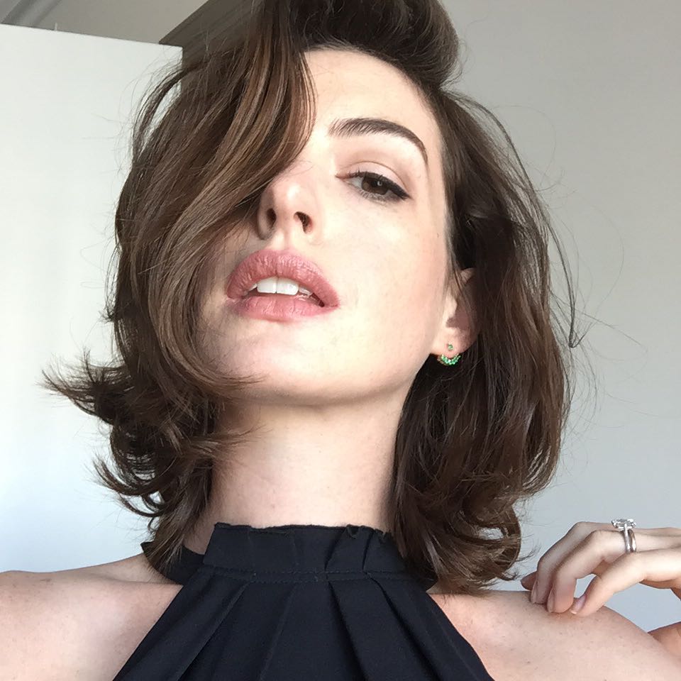 ghen-ty-nhan-sac-khong-tuoi-cua-nu-dien-vien-anne-hathaway (9)