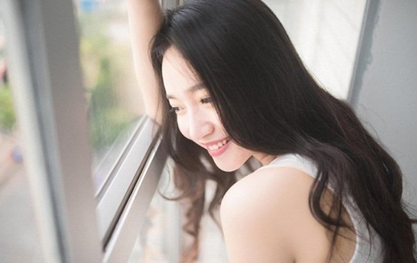 ngat-ngay-ve-dep-xinh-nhu-mong-cua-co-nang-nha-nhat (6)