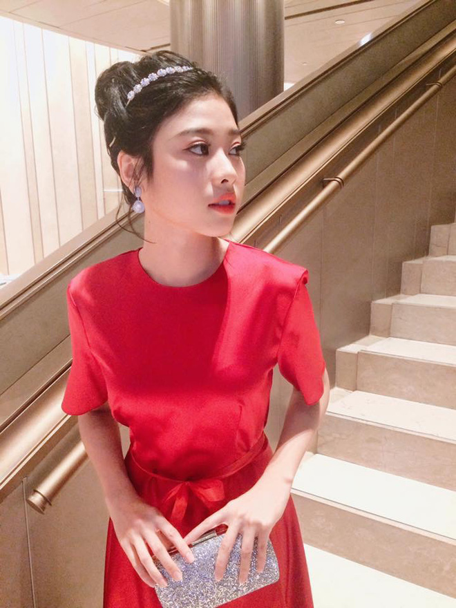 thai-ngoc-san-gay-thuong-nho-vi-xinh-dep-het-phan-nguoi-khac (10)