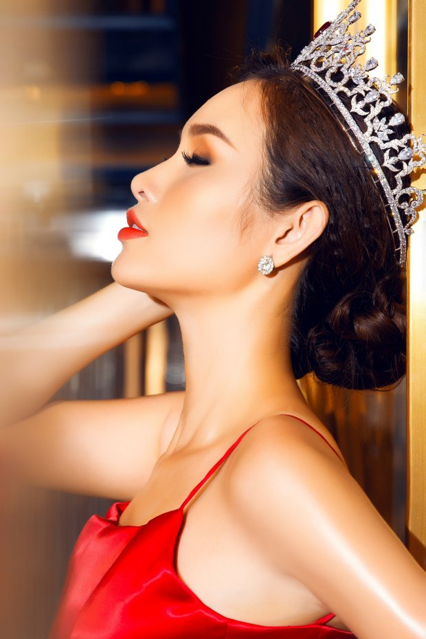 a-hau-thanh-trang-tu-tin-lam-xieu-long-hang-van-nguoi (7)