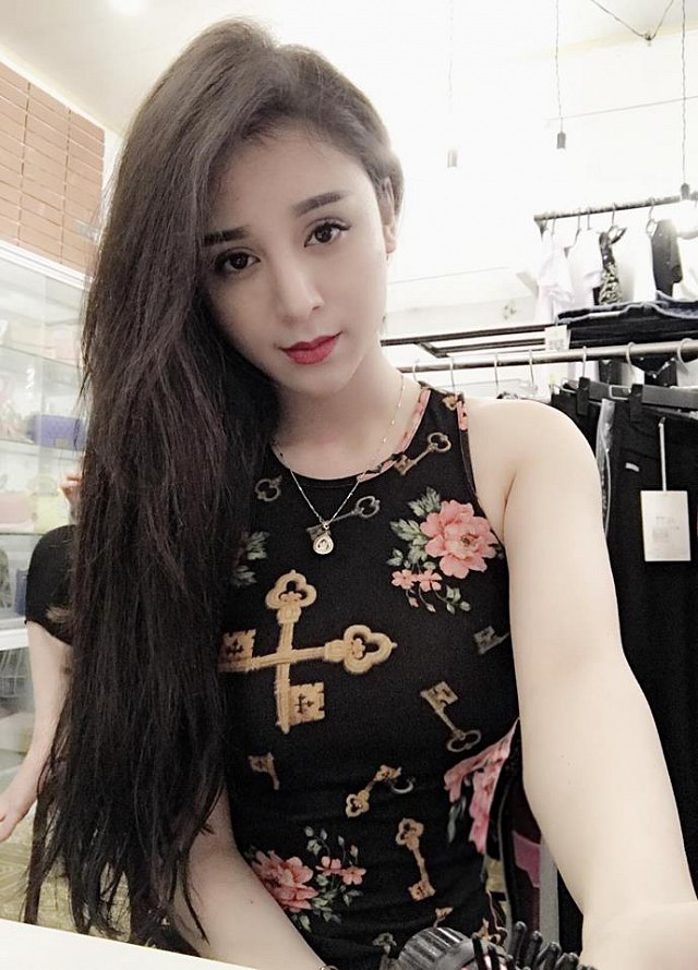 ngat-ngay-vi-ve-dep-uot-at-cua-hot-girl-do-le-thuy-anh (4)