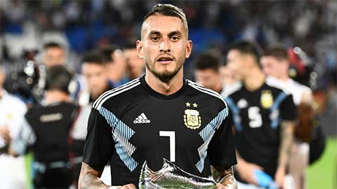 pereyra-se-duoc-argentina-giao-trong-trach-lon-o-tran-gap-paraguay-1