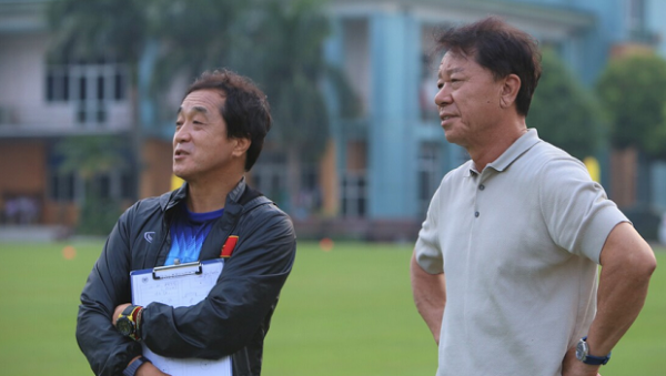 hlv-tphcm-trong-tai-v-league-uu-tien-nhieu-cho-ha-noi-fc-1